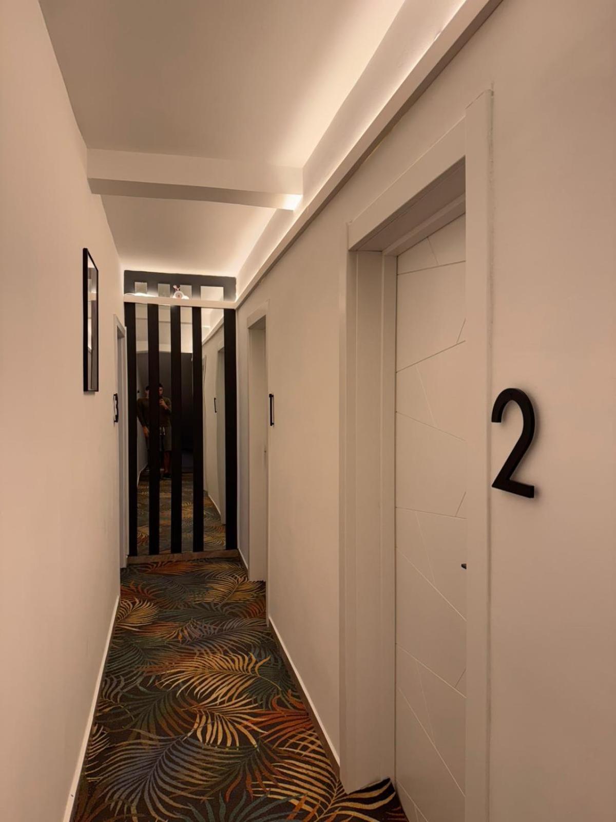 Apartment Greg Sinaia